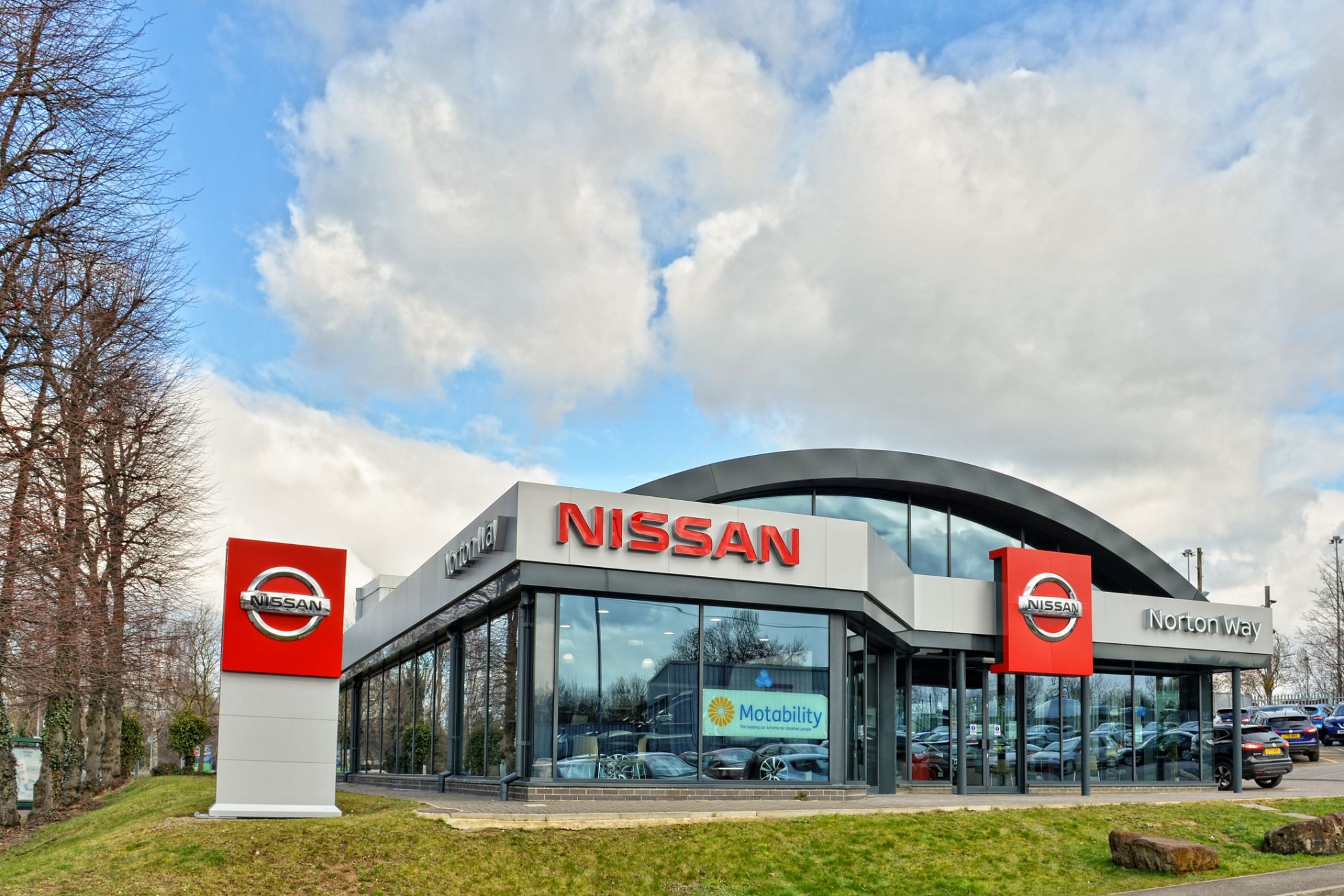 Norton Way Nissan Car dealership in Letchworth AutoTrader